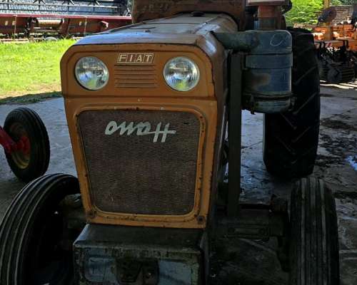 Tractor Fiat 700e Original