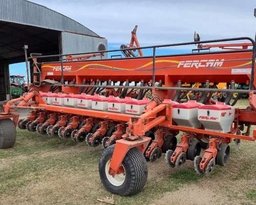 Sembradora Fercam 12 a 52.
