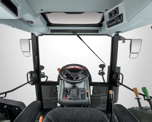 Zetor Serie 5 110 HP con Tres Puntos Delantero