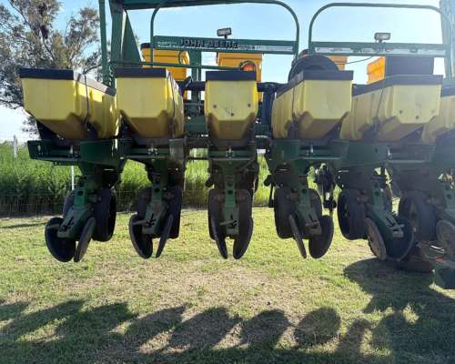 John Deere 1740, 16 a 52, Neumática, C/fert Lateral y Monit