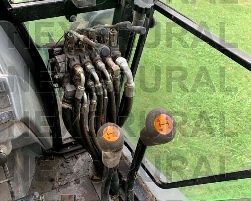 Agco Allis 6,135a 2008 12500 Hs con Pala Frontal Marca LF