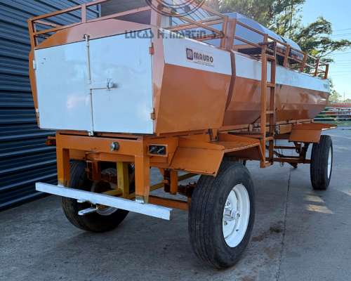 Cisterna Mauro 5000 LT con Bomba, Tanque de Agua y Baulera