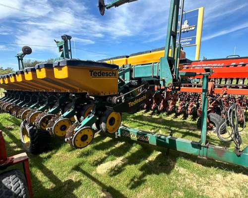 Sembradora Tedeschi 99 año 2004
