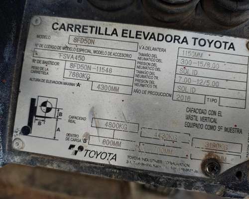 Autoelevador Toyota 5 TN ,rod. Macizo ,diesel 2016 4 S HID