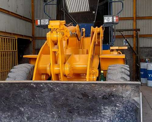 Liugong 835, con 2 MTS3