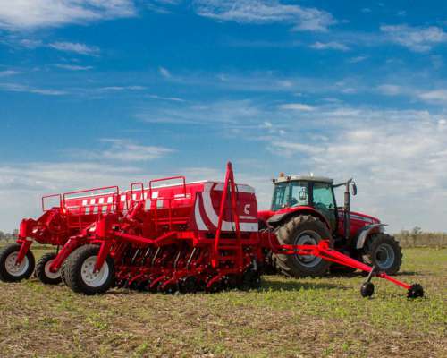 Sembradora de Pastura y Grano Fino Pionera