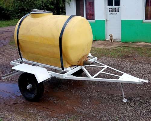 Tanque de Apoyo 1100 Lts