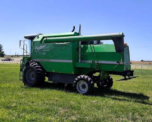Cosechadora Agco Allis Optima 440 2010
