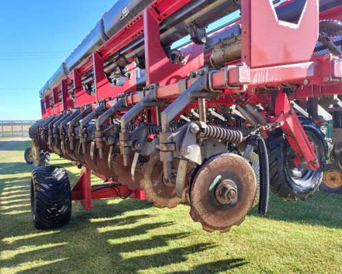 Sembradora Autotrailer MLS de 16 a 52 con Fert Lateral