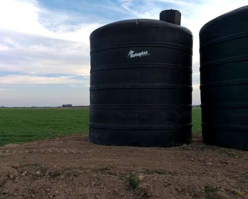 Tanque Vertical de 20.000 Litros de Plástico - Rotoplas