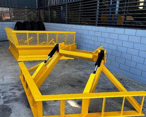 Destacuruzador en V Tipo Rastrillo