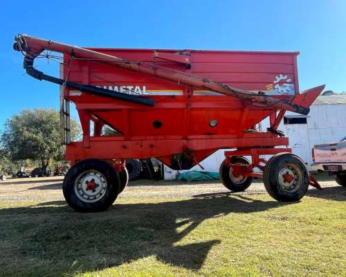 Tolva Gimetal 14 TN con Chimango