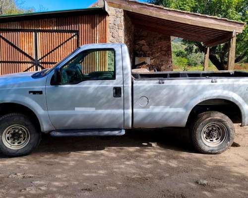 F100 4X4 Super Duty Cabina Simple año 2008