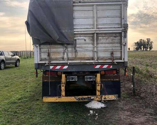 Tolva Semilla y Fertilizante de 20 Toneladas