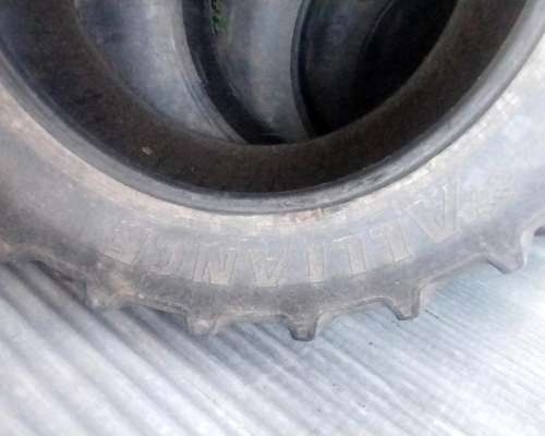 Cubiertas Radiales 460-85/38 Usadas