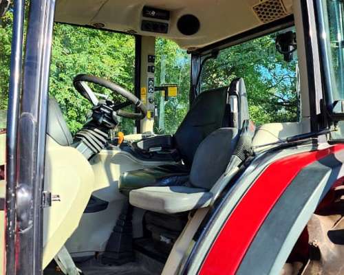 Tractor Massey Ferguson 6713