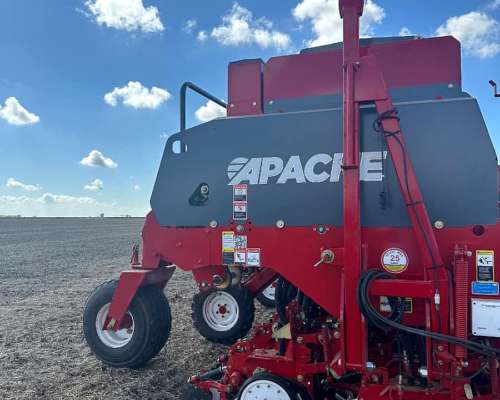 Sembradora Apache 54000 MAX de Grano Fino