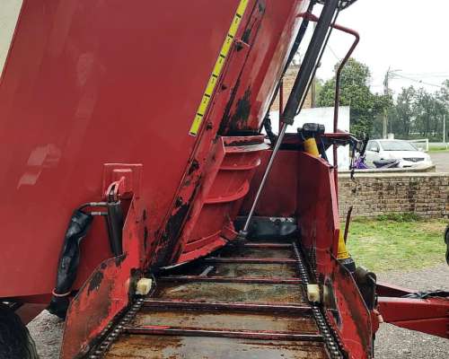 Mixer Vertical Juarez 14m3 Sinfin Semi Nuevo