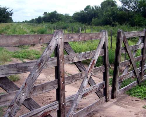 Campo en Venta de 2.124 Ha Sobre RN34