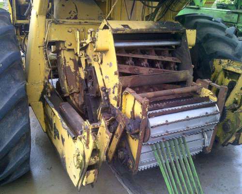 New Holland Picadora 1900 para Desguace Vendo Repuestos