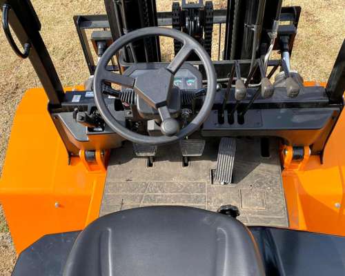 Autoelevador 5 Toneladas / 5000kg Sinomach CPCD50