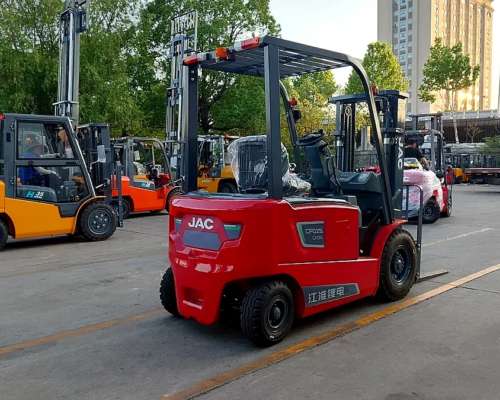 Autoelevador JAC CDP25 Li-on Batería de Litio