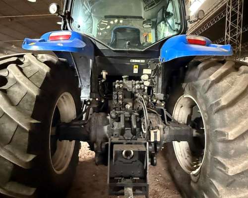 Tractor New Holland T7 260 2017 - 235hp - Solos 2.100 Hs