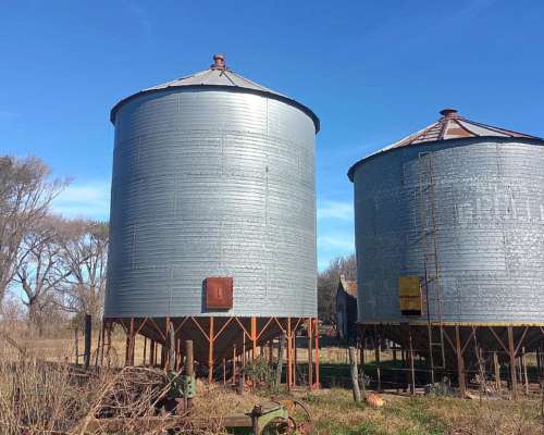 2 Silos Aereos Biroccesi 80tn -brolli 68 TN