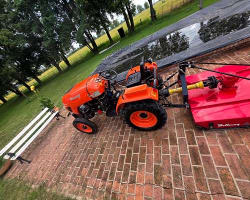 Tractor Hanomag 25 HP Desmalezadora Nuevo 100 Horas