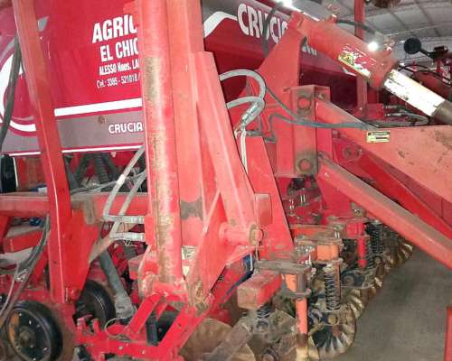 Crucianelli Pionera 48 a 20 .