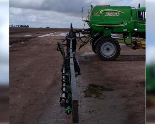 Pulverizadora Metalfor Multiple 3200 - año 2004
