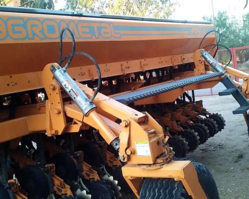 Sembradora Agrometal MX 23 a 21 Impecable