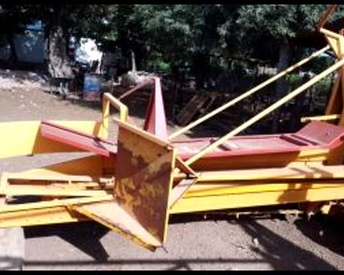 Cargador de Fardos Alcal AC 108