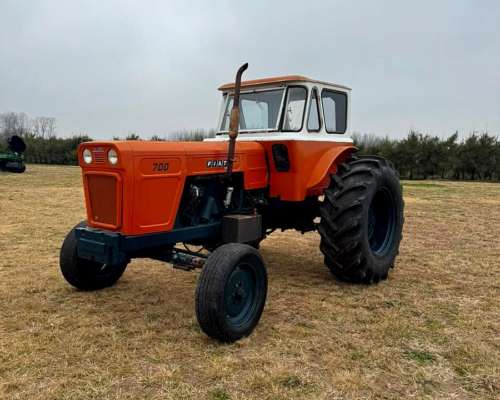 Tractor Fiat Mod. 700