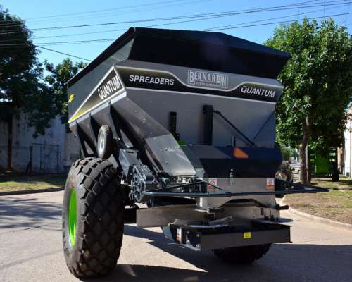 Fertilizadora Bernardin Quantum 8000/10000 Lts