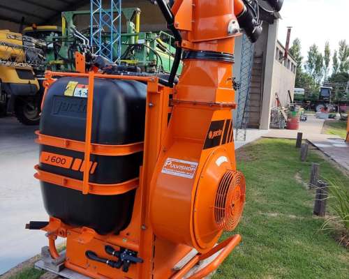 Cañon Pulverizador Jacto AJ 600 3p - Tambo, Feed Lot, Mosca