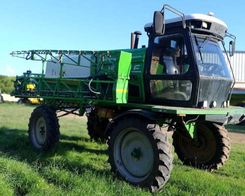 Pulverizadora Metalfor Multiple 2800