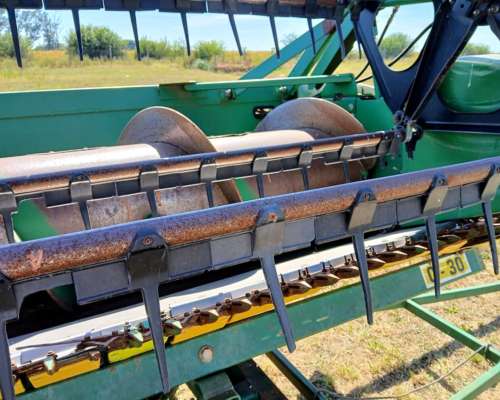 Plataforma Jhon Deere 630f de 30 Pies