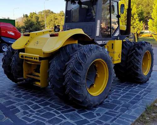 Tractor Pauny 500c año 2005 Rodado 18,4x34 Duales