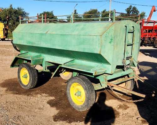 Acoplado Tanque para Combustible de 3000 Lts Usado