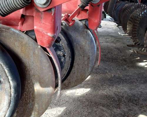 Gringa 7035 de 14 Surcos a 52 y 20 a 35