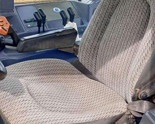 Tractor New Holland - TM 7040 - 2008 -180 HP Semi Powershift