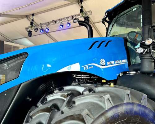 Tractor New Holland T8.440 PLM Intelligence