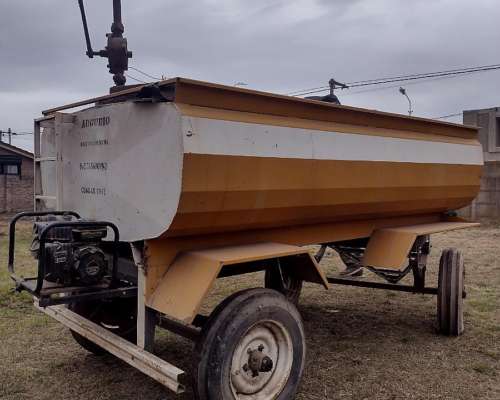 Vendo Acoplado Tanque 3000lt