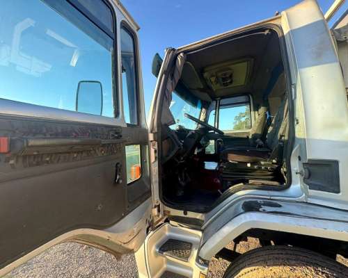 Ford Cargo 1831 C/carroceria