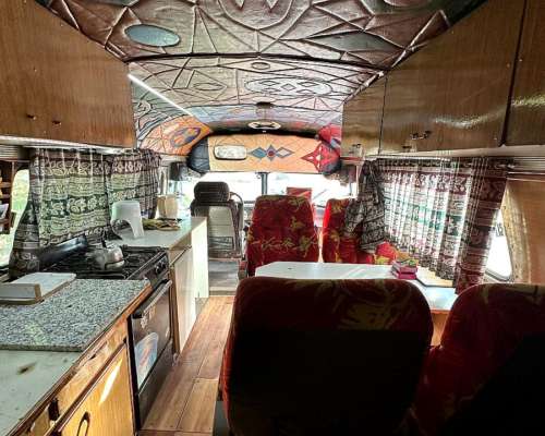 Motorhome Mercedes Benz 6 Personas. Motor 1518 Caja de 6ta