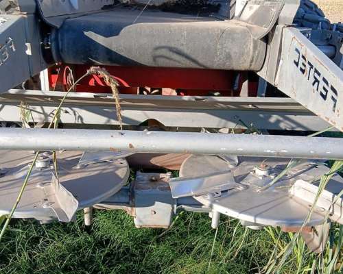 Fertilizadora de Arrastre Fertec Orgánica 9500