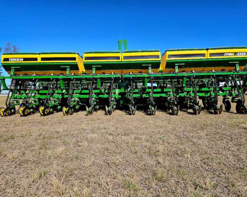 Fertilizadora Incorporadora Tedeschi Ftmax 2335