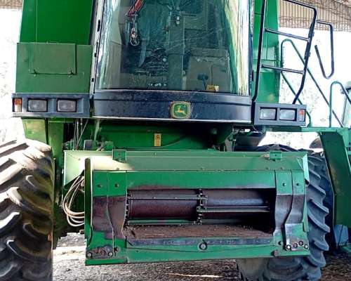 Cosechadora John Deere 1450, 5.000 Hs Motor, con Maicero