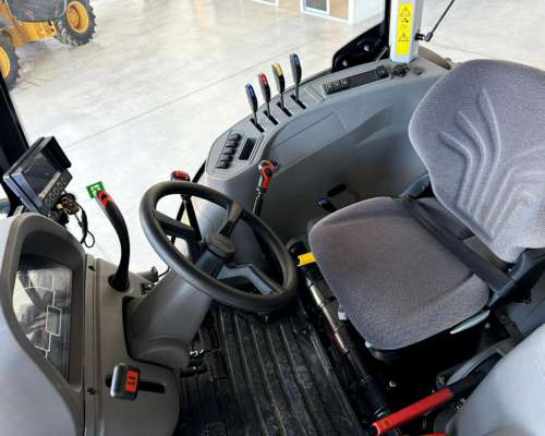 Tractor Lovol TR1804 180 HP 4X4 Cabina Full